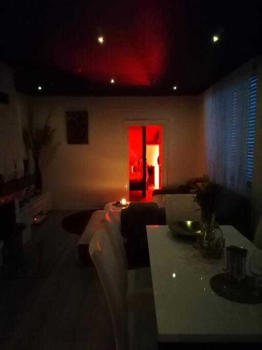 Suite Island Кольмар Экстерьер фото