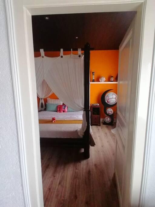 Suite Island Кольмар Экстерьер фото
